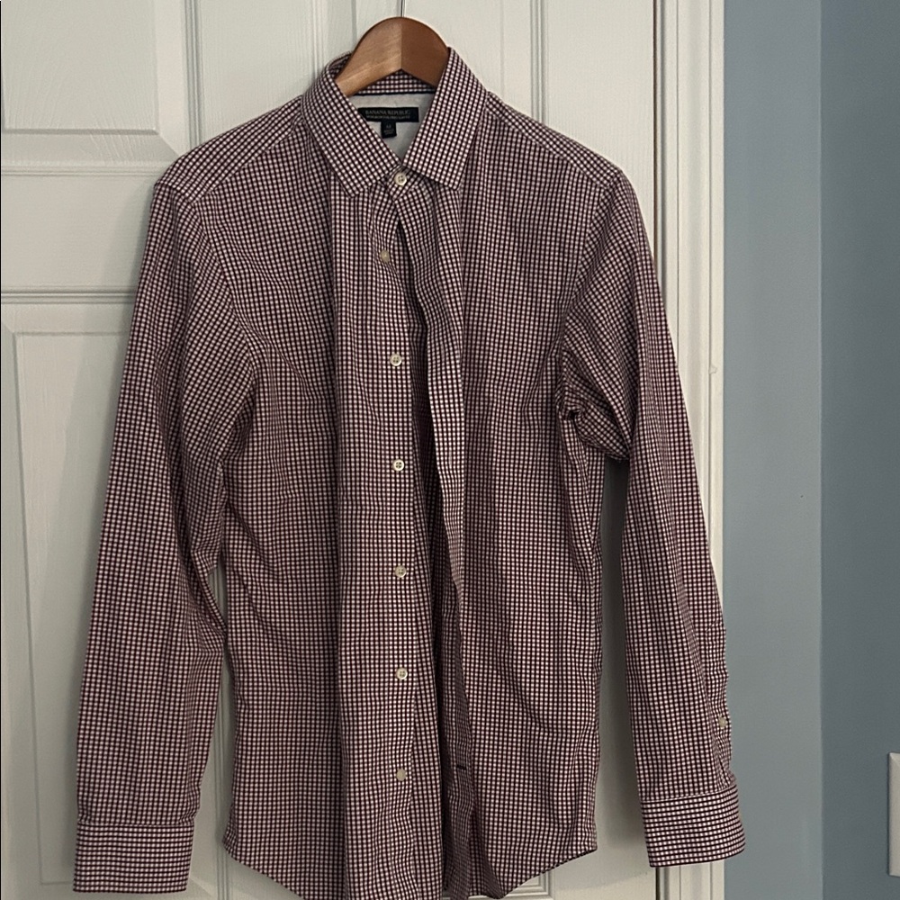 Banana Republic Men's Red and White Checkered Shirt